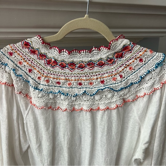 Free People Siesta Fiesta Embroidered Boho Knit Top Peasant Henley Med - Picture 10 of 12